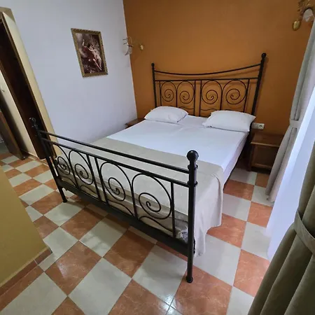 Boutique Hotel Colosseo 3*