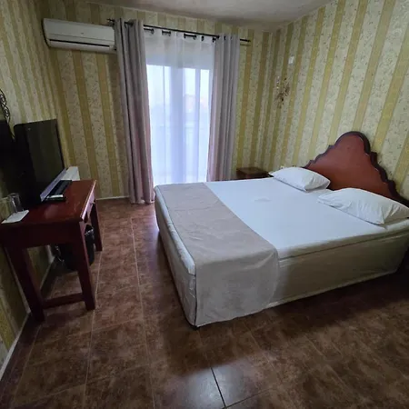 Boutique Hotel Colosseo 3* Sandanski