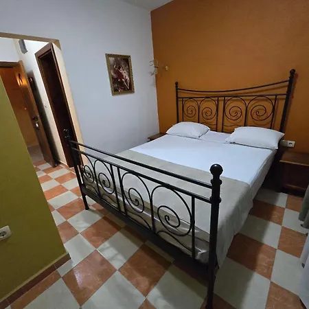 Hotel Boutique Colosseo 3*